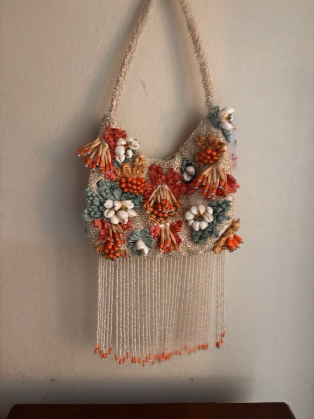 Beaded Fringed Seashells 3D Multicolor Shoulder Bag Handcrafted in India NWT - Picture 11 of 11